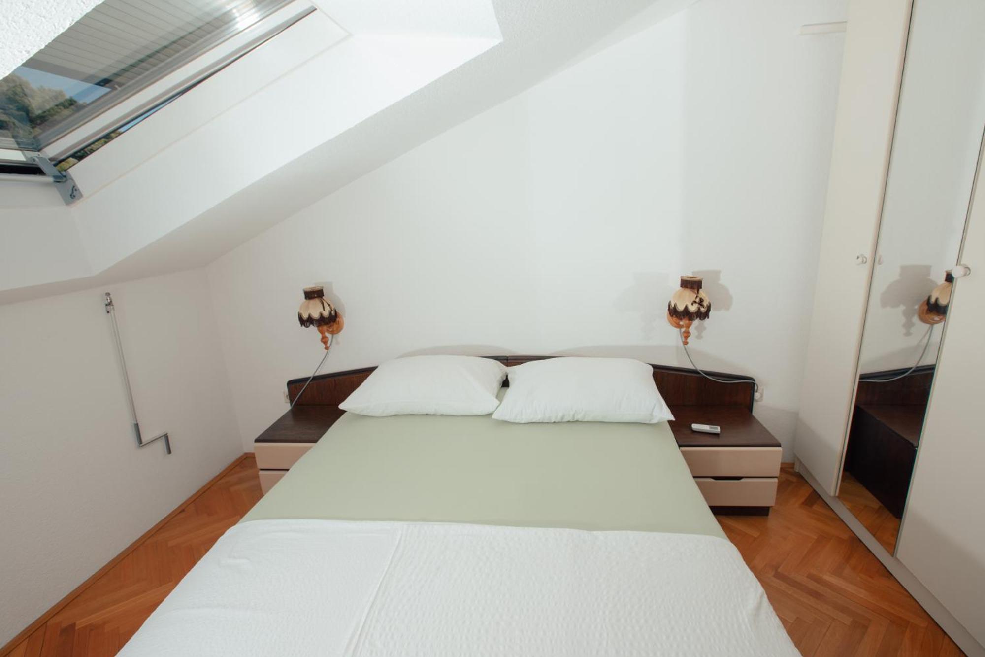 Apartmani Miljak Omis Exterior photo