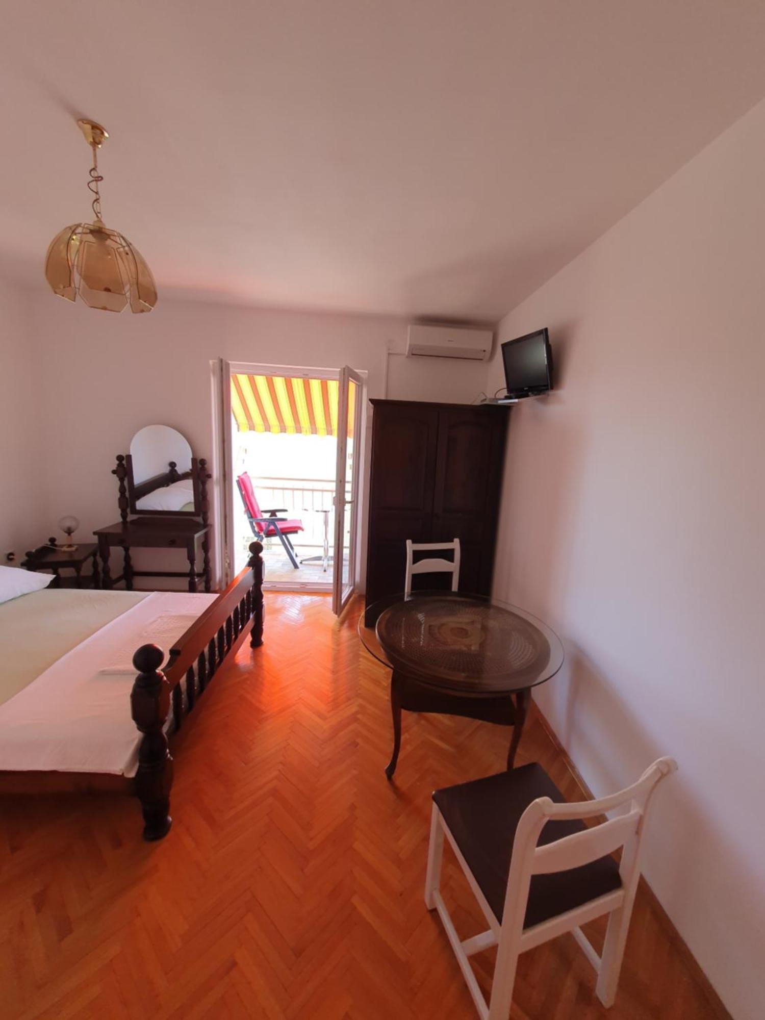 Apartmani Miljak Omis Exterior photo